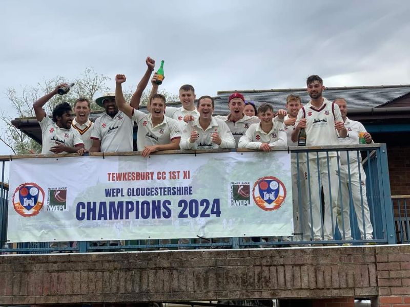 Tewkesbury celebrate last season’s Gloucestershire Division title success