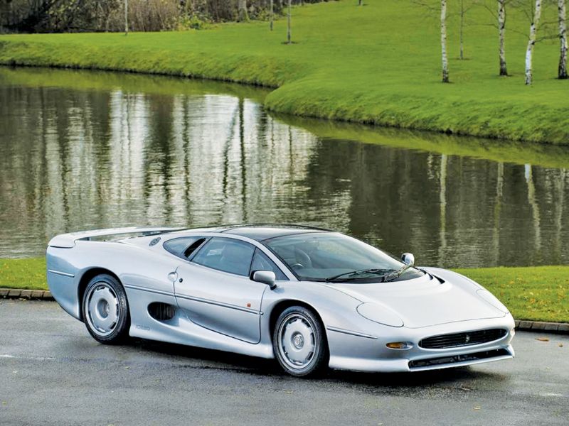 The Jaguar XJ220