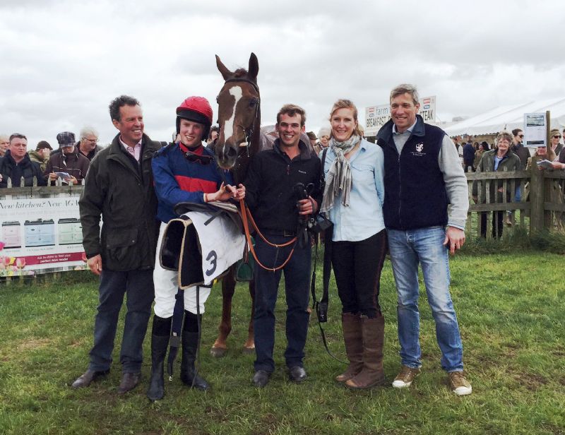 Tom George, left, with son Noel, second from left, after Noel had ridden Coeur de Fou to victory at Chaddesley Corbett in 2015. To the right of Coeur de Fou, from left, Lee Jones, Tom’s wife Sophie and family friend Chris Walke