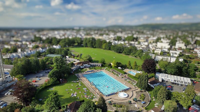 The outdoor pool is just a five minute walk from Cheltenham town centre.