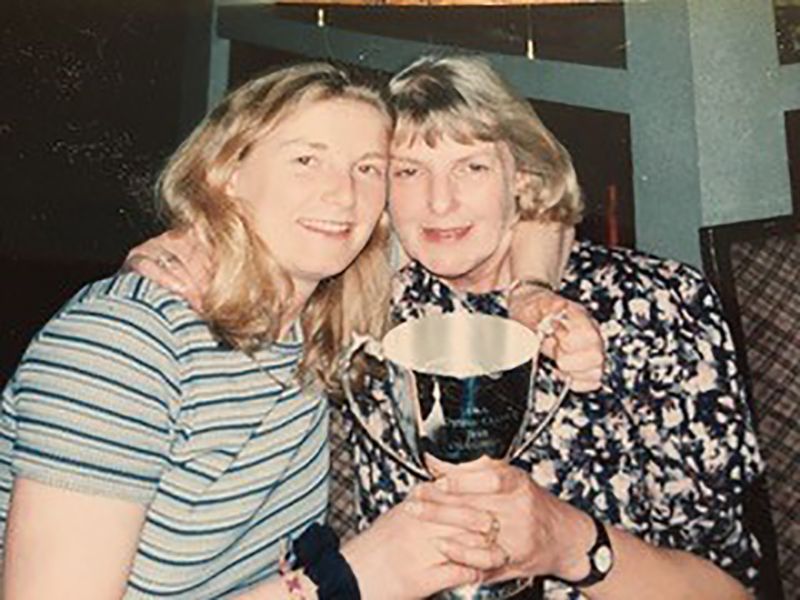 Fiona Geaves, left, with her mum Jan