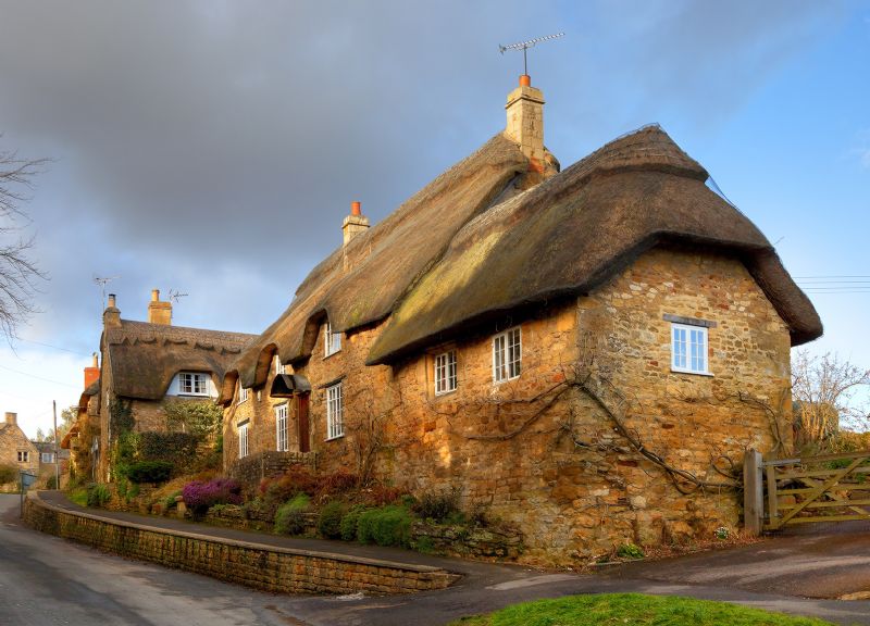 Ebrington Village thatched cottage