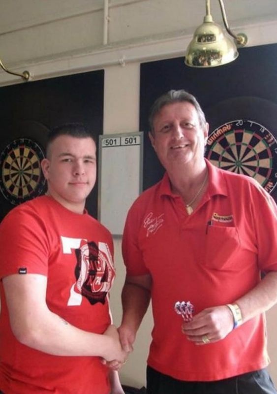 Andrew Blackhall, left, with darts great from yesteryear Eric Bristow