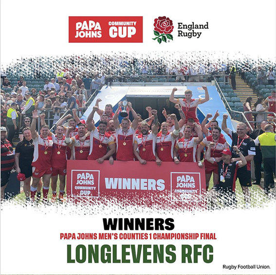 Longlevens celebrate their win at Twickenham