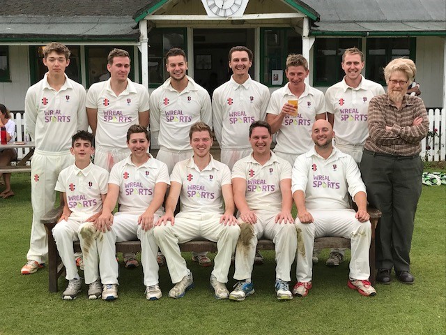 Chris Hughes (back row, third from left) pictured with his Bourton Vale team-mates at the start of the 2017 season